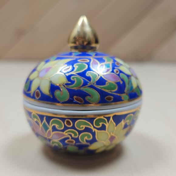 Authentic Thai Hand painted Trinket Jar Box with lid Enamel Flowers w/ Gold Trim - Picture 4 of 7